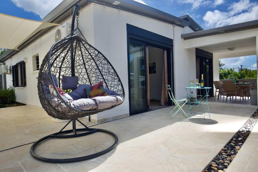 Villa Du Beau Vallon 2 Jacuzzi Privatif Et Piscine Chauffee Partagee Saint-Benoît Exterior foto
