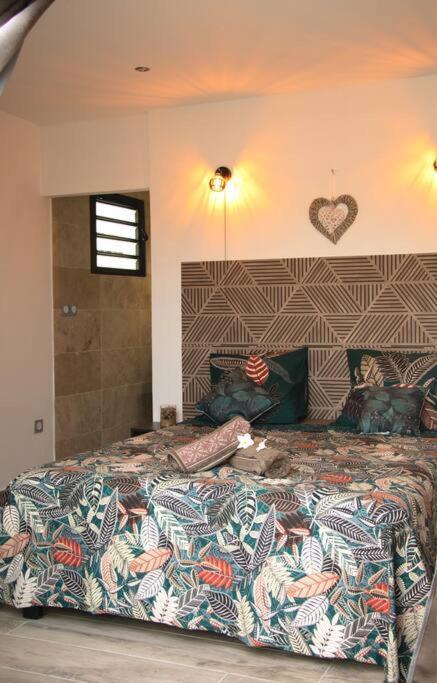 Villa Du Beau Vallon 2 Jacuzzi Privatif Et Piscine Chauffee Partagee Saint-Benoît Exterior foto